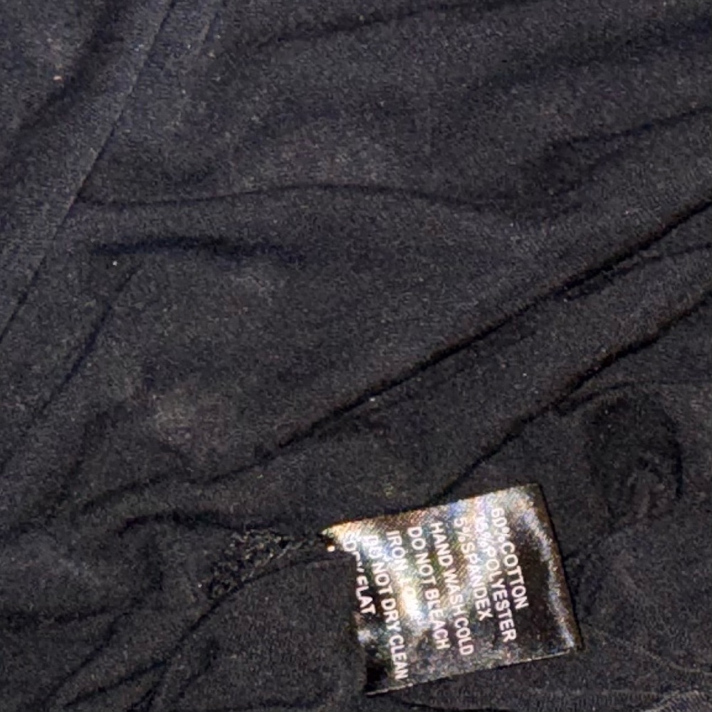 POL Black Mineral Wash Slit Sleeve Top Size L - Picture 4 of 5